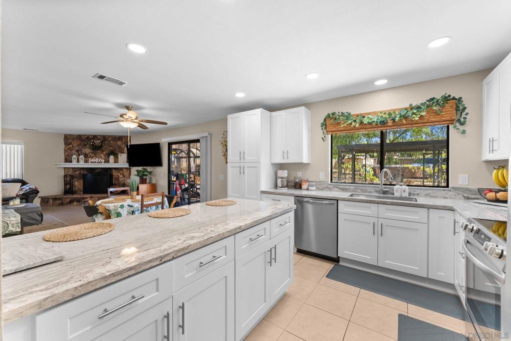 16333 Bassett