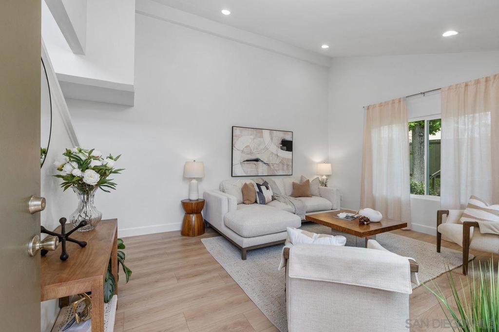 10539 Caminito Glenellen
