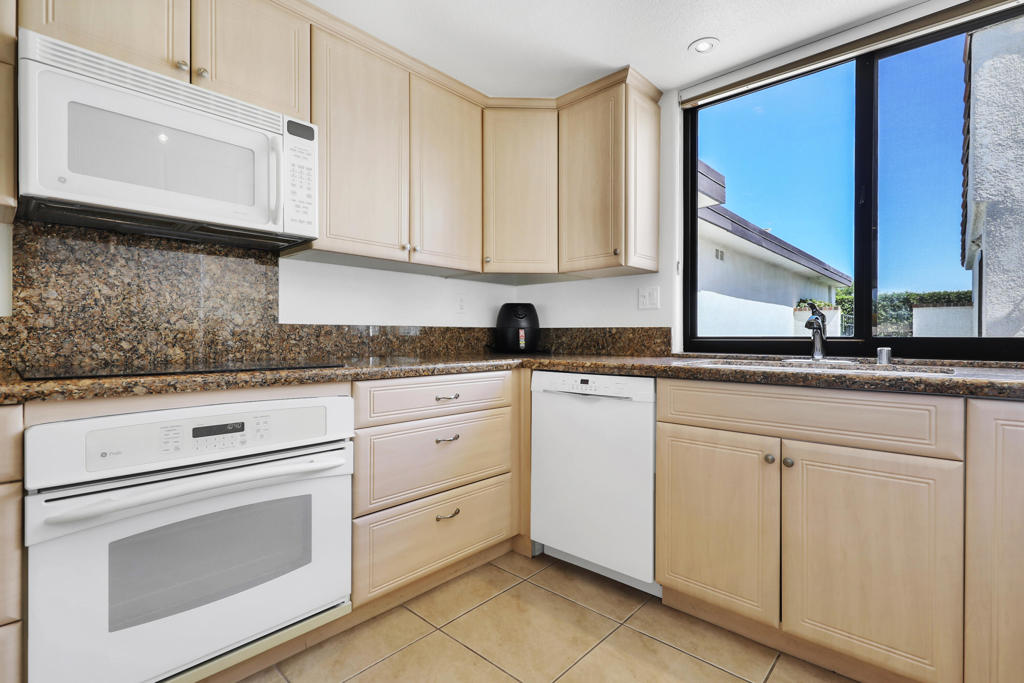 Rancho Las Palmas C. - Residential
