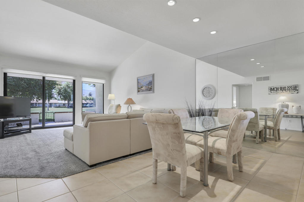 Rancho Las Palmas C. - Residential