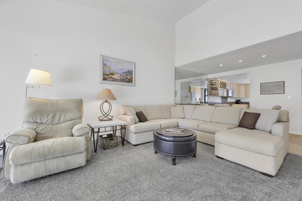 Rancho Las Palmas C. - Residential
