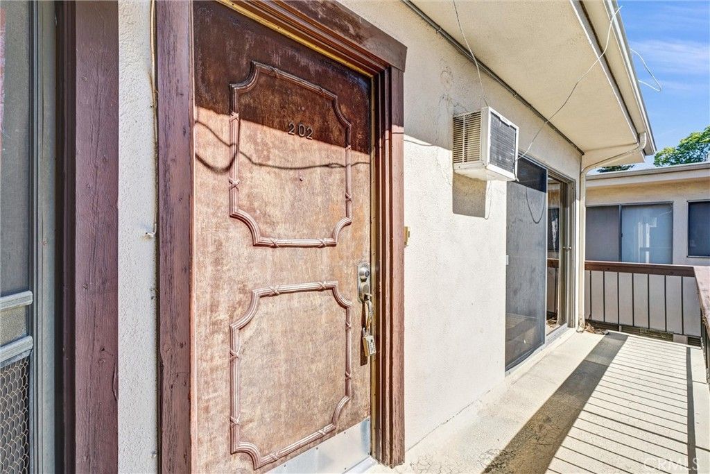 Photo of 1840 Camden Ave #202, Los Angeles, CA 90025 (MLS # RS26084919)