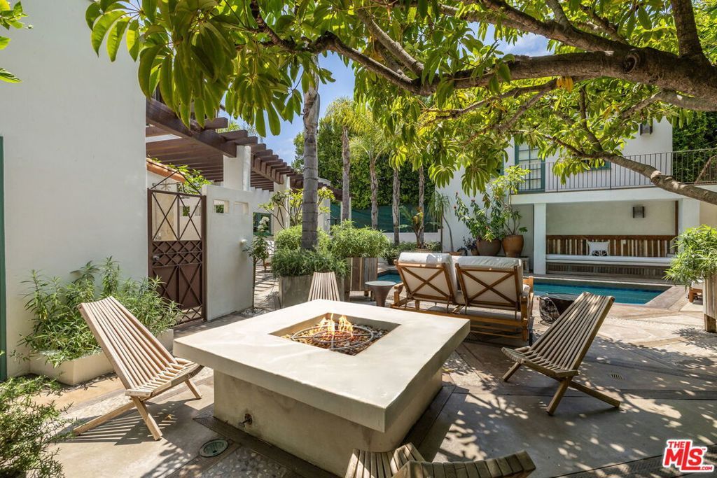 Photo of 8249 Marmont Lane, Los Angeles, CA 90069 (MLS # 25574307)