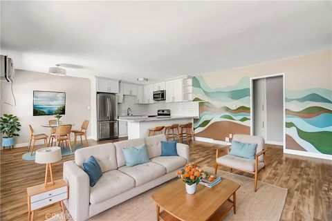 Photo of 6520 Shirley Ave #14, Reseda, CA 91335 (MLS # SR26061312)