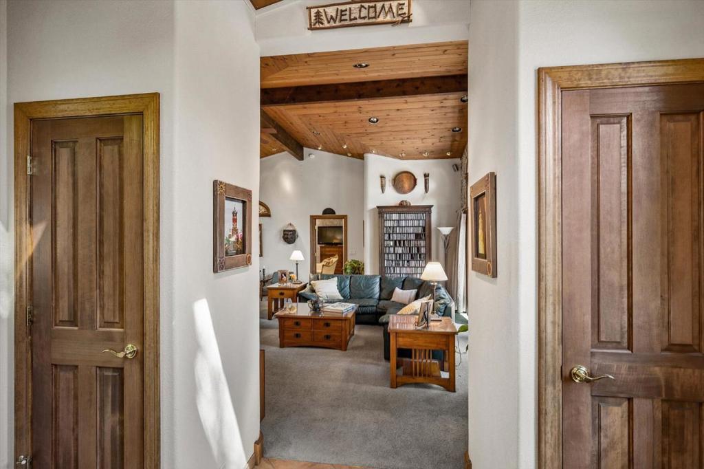 465 Sugarloaf Road