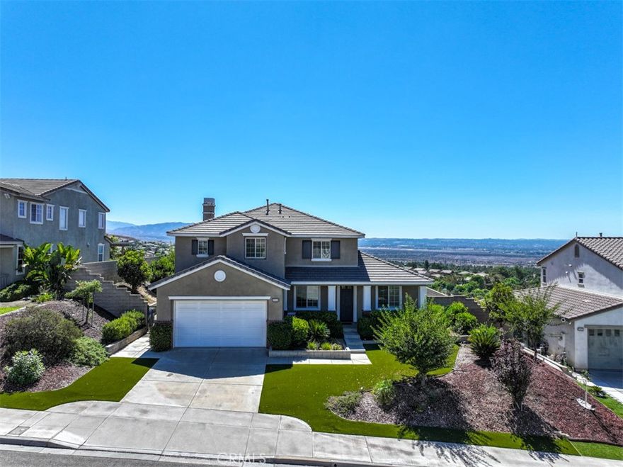 Welcome to East Highlands Ranch! This impeccable single-owner home offers 2,982 sq. ft. of living space with 4 bedrooms, 3 bathrooms, plus a versatile bonus room on the main floor that can easily be converted into a 5th bedroom. Set on a beautifully landscaped 8,921 sq. ft. lot, the property features a professionally designed front yard and peaceful views.



Inside, you’ll find an inviting open floor plan with spacious living and dining areas, a cozy fireplace, and abundant natural light. The kitchen flows seamlessly into the family room, creating the perfect hub for entertaining and everyday living. Upstairs, the generous bedrooms include a luxurious primary suite with a spa-inspired bathroom and ample closet space.



As part of the highly desirable East Highlands Ranch community, residents enjoy resort-style amenities including a catch-and-release lake, multiple swimming and wading pools, spas, tennis courts, pickleball, basketball court, softball field, walking track, playgrounds, clubhouse, and more than 60 miles of scenic walking trails.



Additional highlights include a 2-car attached garage, central heating and air, a durable tile roof, and meticulous upkeep by the original owners.



Don’t miss this rare opportunity to own a beautifully maintained home in one of Highland’s most sought-after neighborhoods!