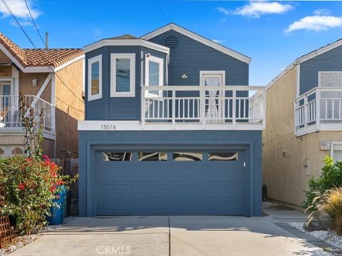 Photo of 15016 Mansel Ave, Lawndale, CA 90260 (MLS # SB25244484) Photo of 15016 Mansel Ave, Lawndale, CA 90260 (MLS # SB25244484)