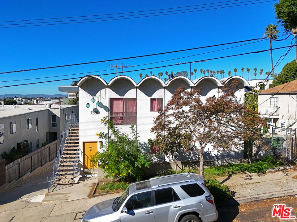 1331 Sutherland Street