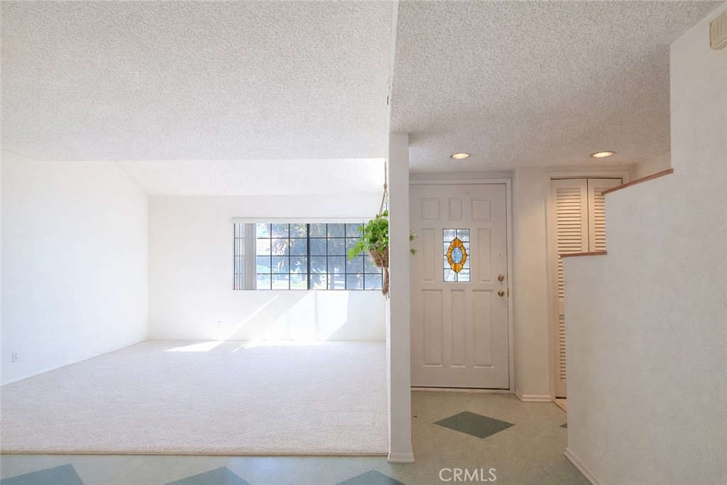 711 S Del Mar Avenue G