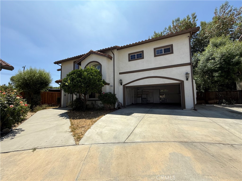 Properties 1 7532 Dashi Place