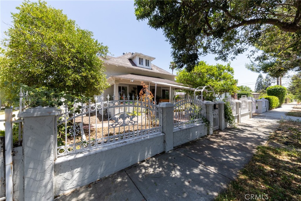 510 W Sunkist Street