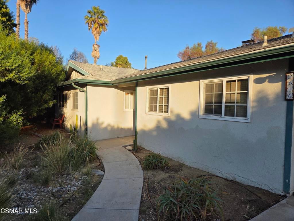 2616 Calle Olivo