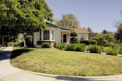 Photo of 905 Alma Street, Glendale, CA 91202 (MLS # GD26083578)