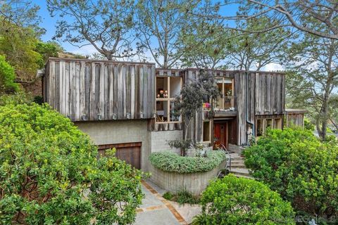 Photo of 367 Pine Needles Dr Dr, Del Mar, CA 92014 (MLS # 260010522SD)
