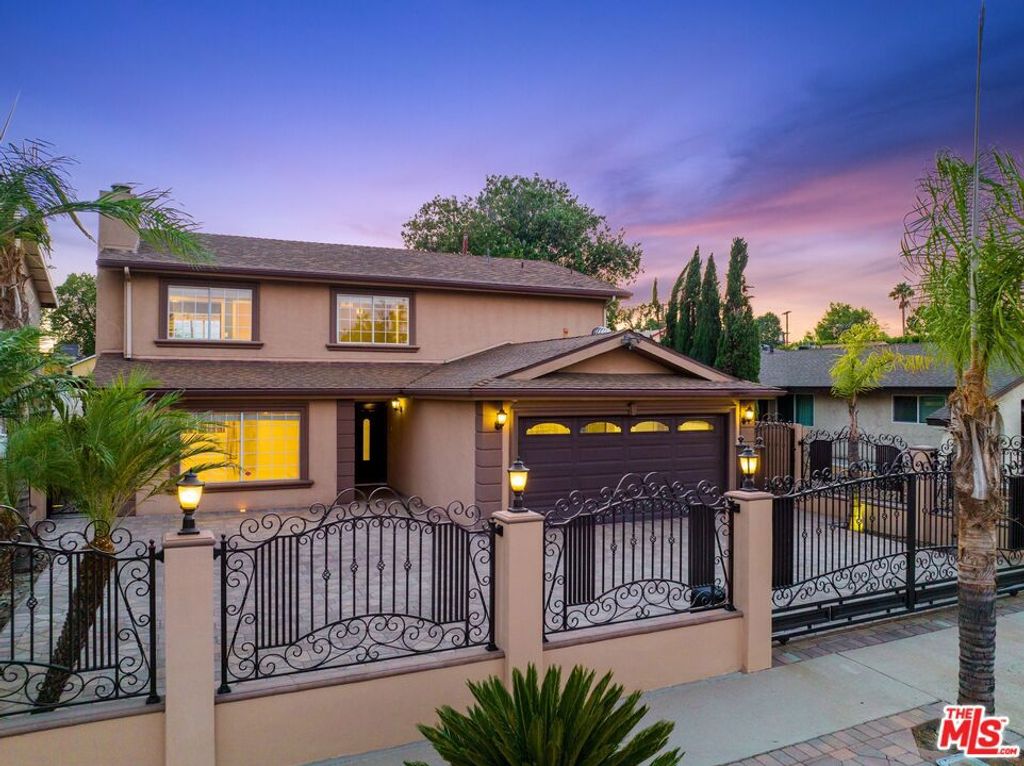 listing image 130726006247080752821