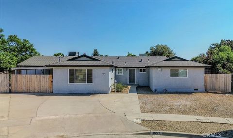 Photo of 1657 E Paul AVE, Fresno, CA 93710 (MLS # FR26136364)