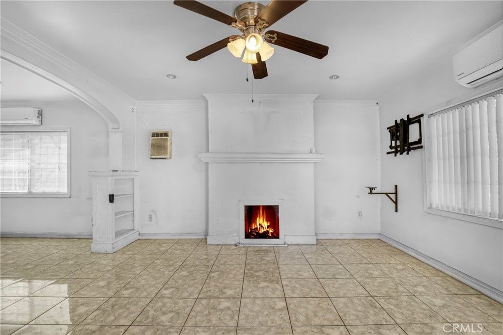 Photo of 2662 Rich Street, Los Angeles, CA 90039 (MLS # SR25238665)