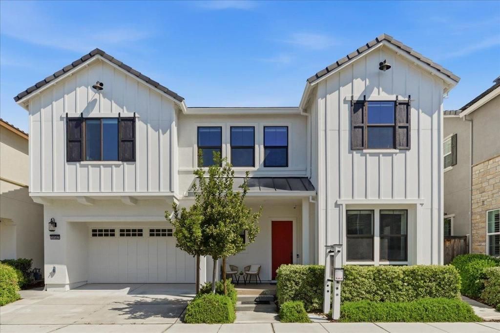 Photo of 39502 S Darner Drive, Newark, CA 94560 (MLS # ML82040516)