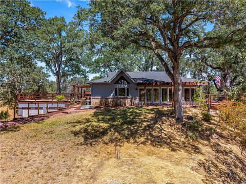 Photo of 608 Dixon Drive, Lakeport, CA 95453 (MLS # LC25268691)