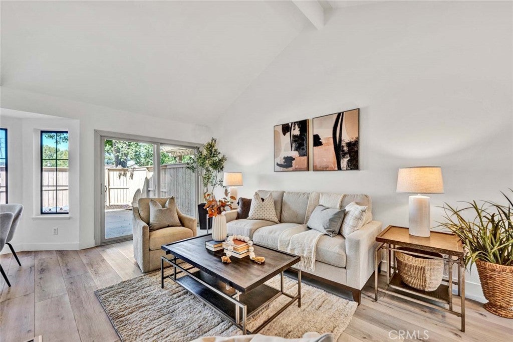 25 Clover Hill Lane 106