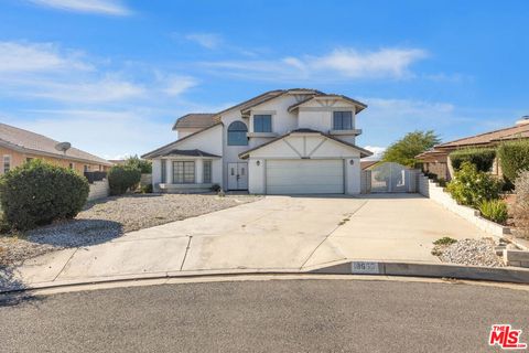 18655 Knollwood Court Victorville CA 92395