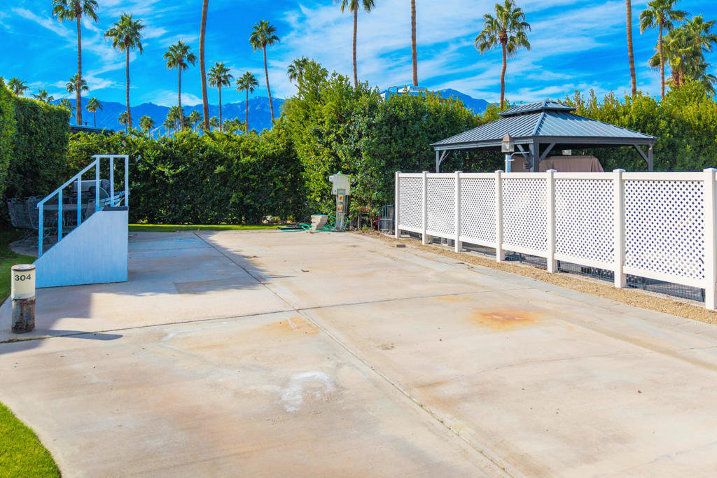 Outdoor Resorts Palm Springs - Land