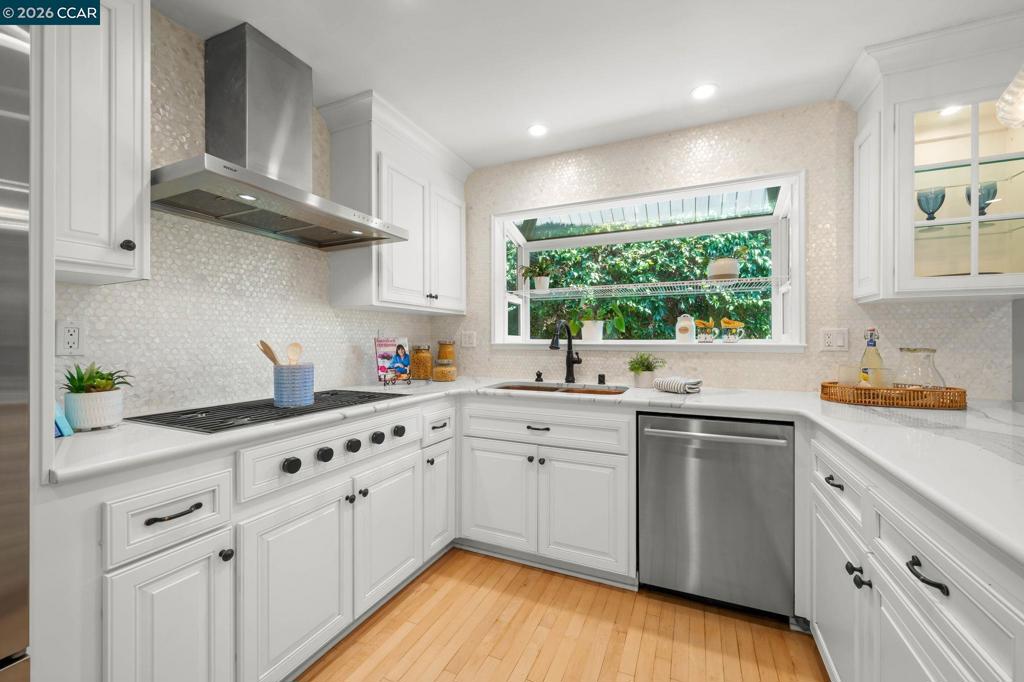 5849 Mitchell Canyon Ct