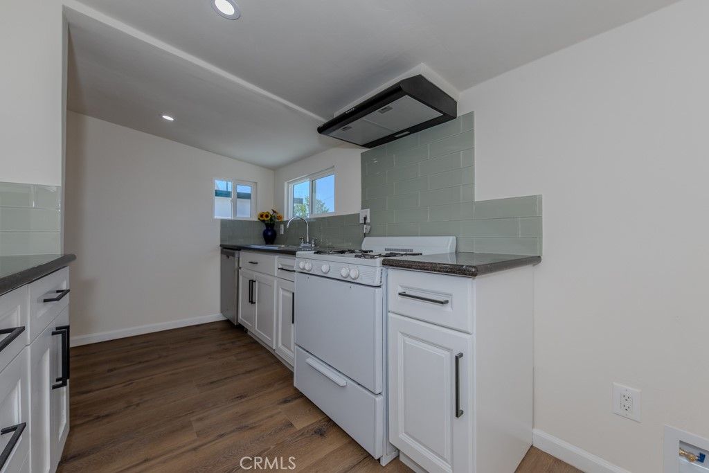listing image 130720075552197621624