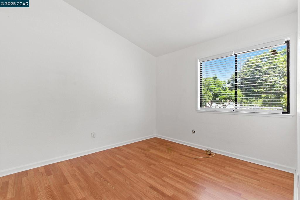 PEPPERTREE - Residential
