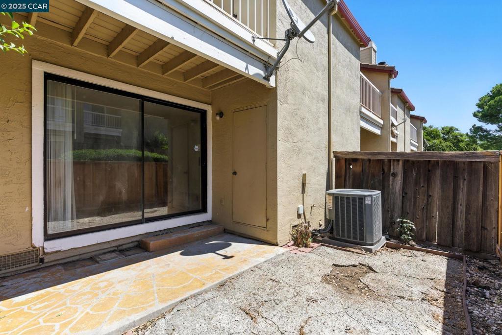 PEPPERTREE - Residential