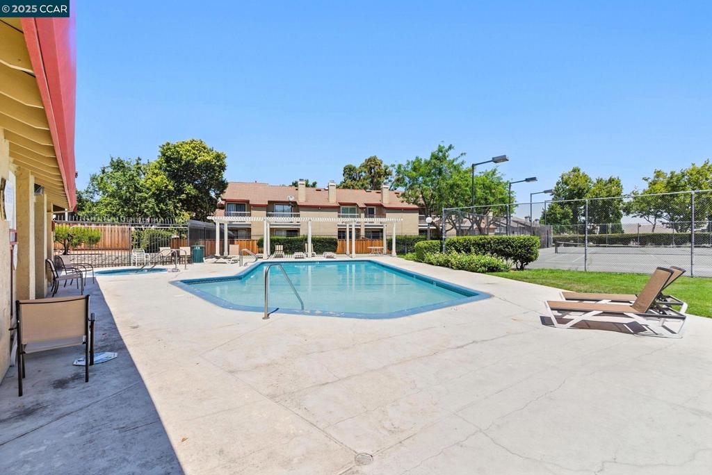 PEPPERTREE - Residential
