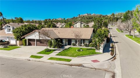 Photo of 6535 E Yosemite Ave, Orange, CA 92867 (MLS # OC26037509)