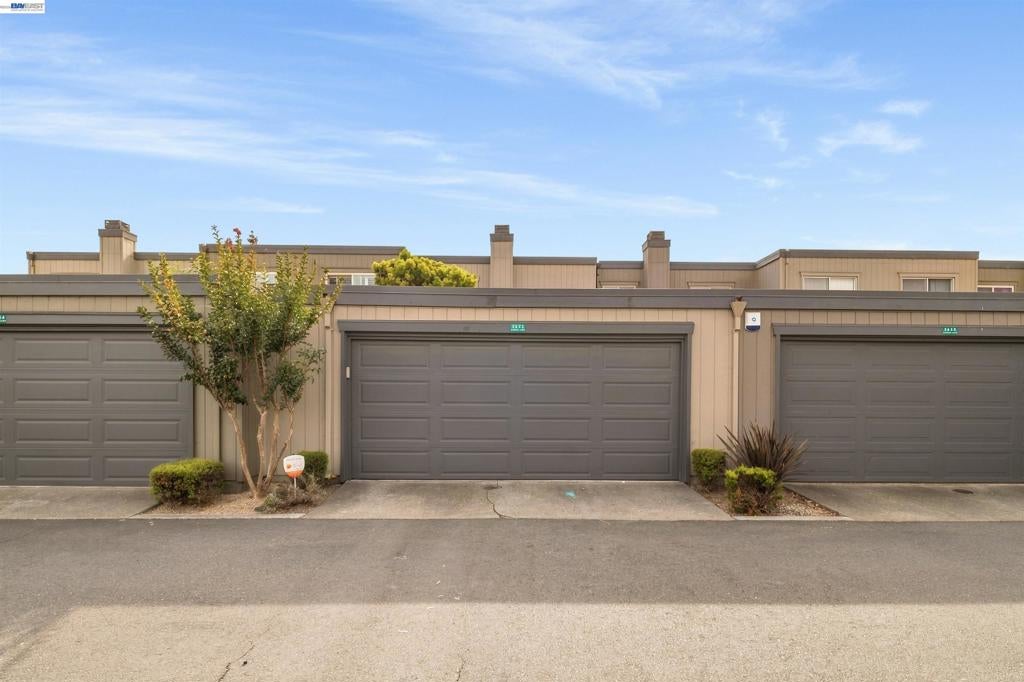 3452 Capella Lane