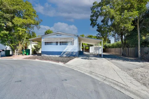 19690 N Hwy 99 Unit 18, Acampo, CA 95220 - MLS#: ML82064831