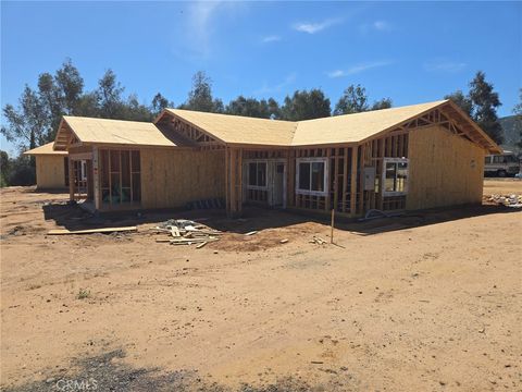 43145 BOB CAT Banning CA 92220