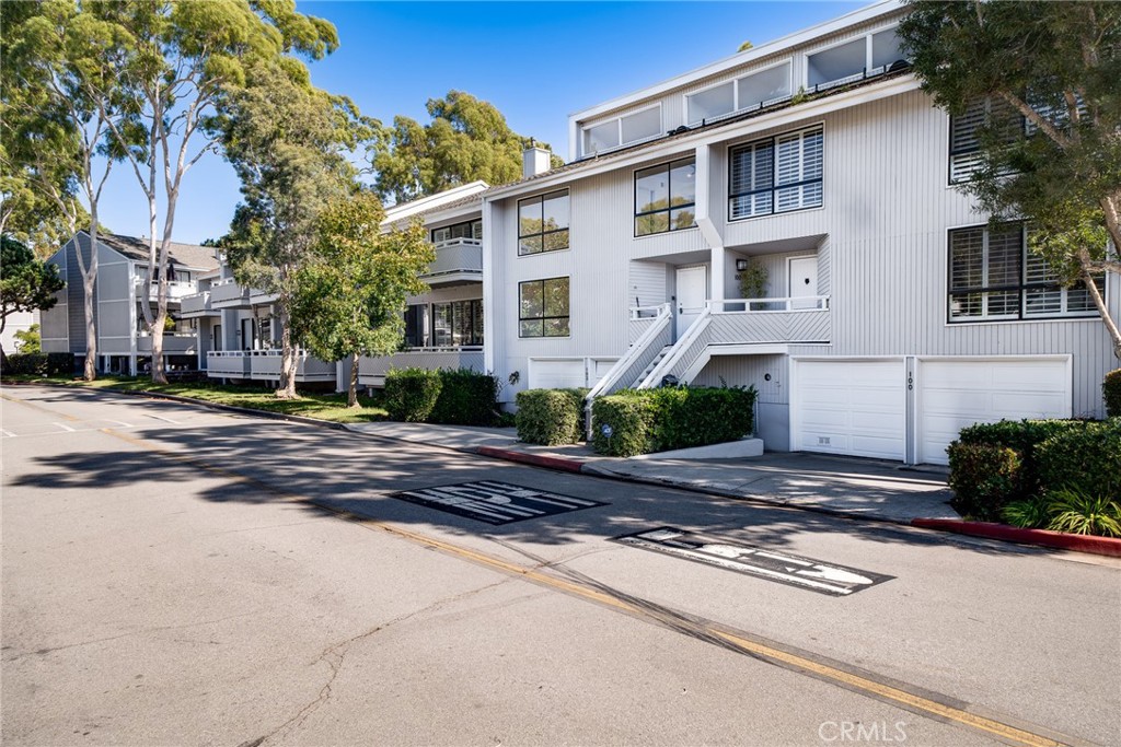 Newport Crest (NEWC) - Residential