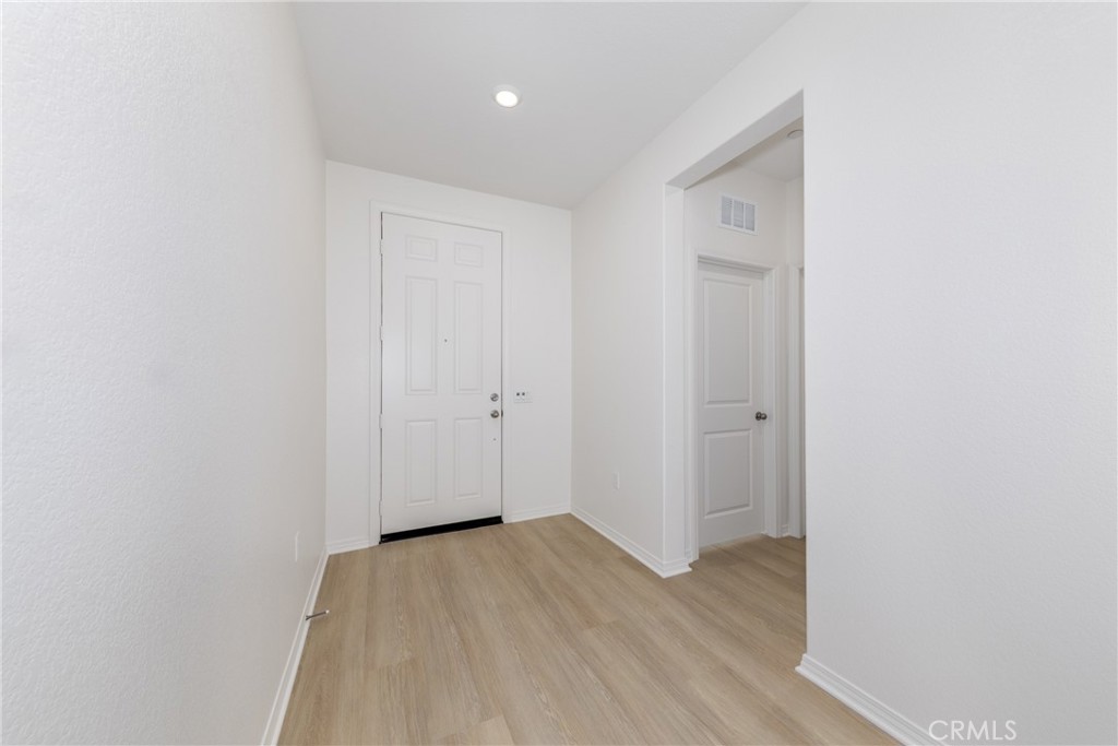 Properties 3 19300 El Gallo St