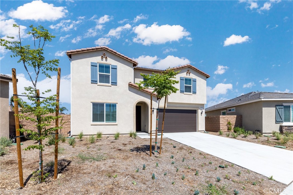 Properties 1 19300 El Gallo St