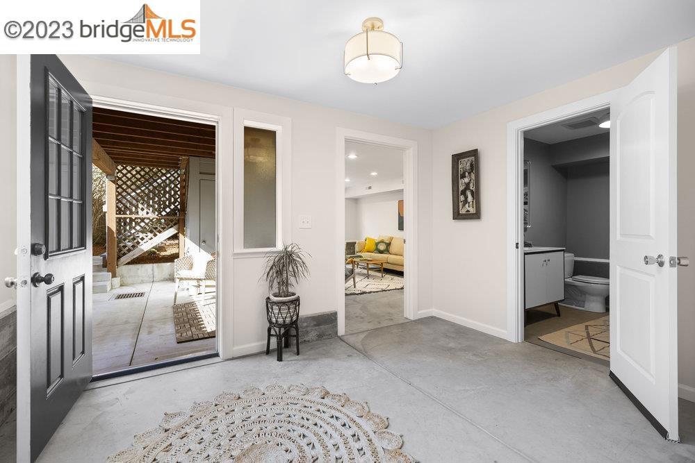 EMERYVILLE - Residential