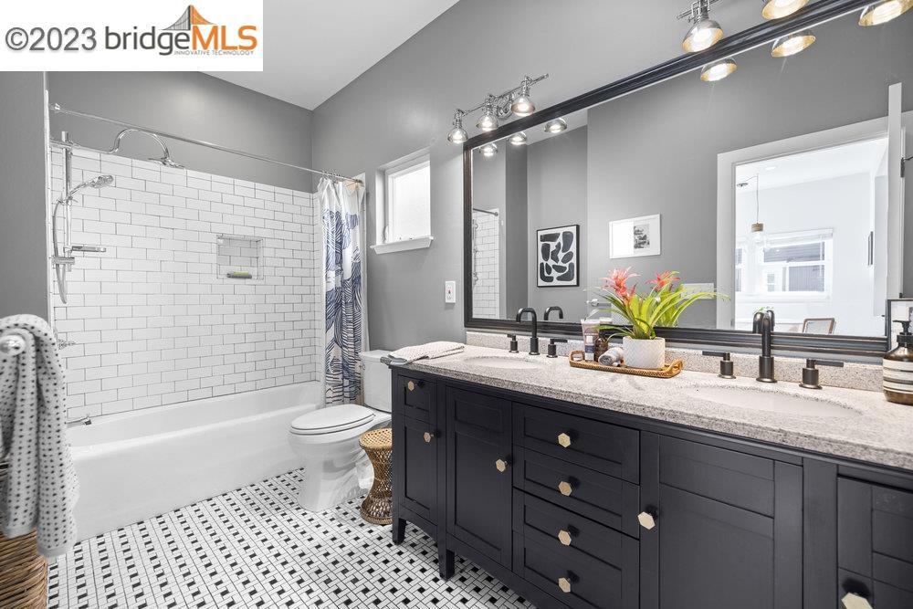 EMERYVILLE - Residential