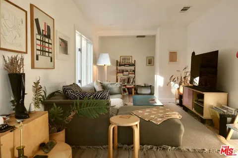 466 Wren Drive, Los Angeles, CA 90065 - MLS#: 25625493