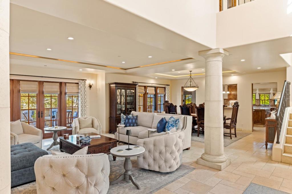 3116 Bird Rock Road