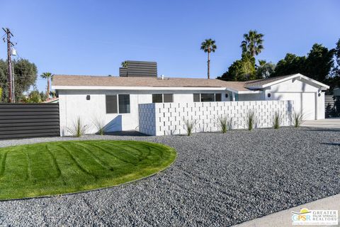 Photo of 2080 N San Gorgonio Road, Palm Springs, CA 92262 (MLS # 25626759PS)