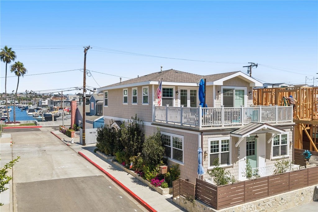 Photo of 3618 Park Lane, Newport Beach, CA 92663 (MLS # NP26188912)