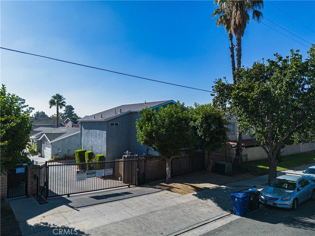 Photo of 12120 Terra Bella St # 4 St, Pacoima, CA 91331 (MLS # SR25221752)