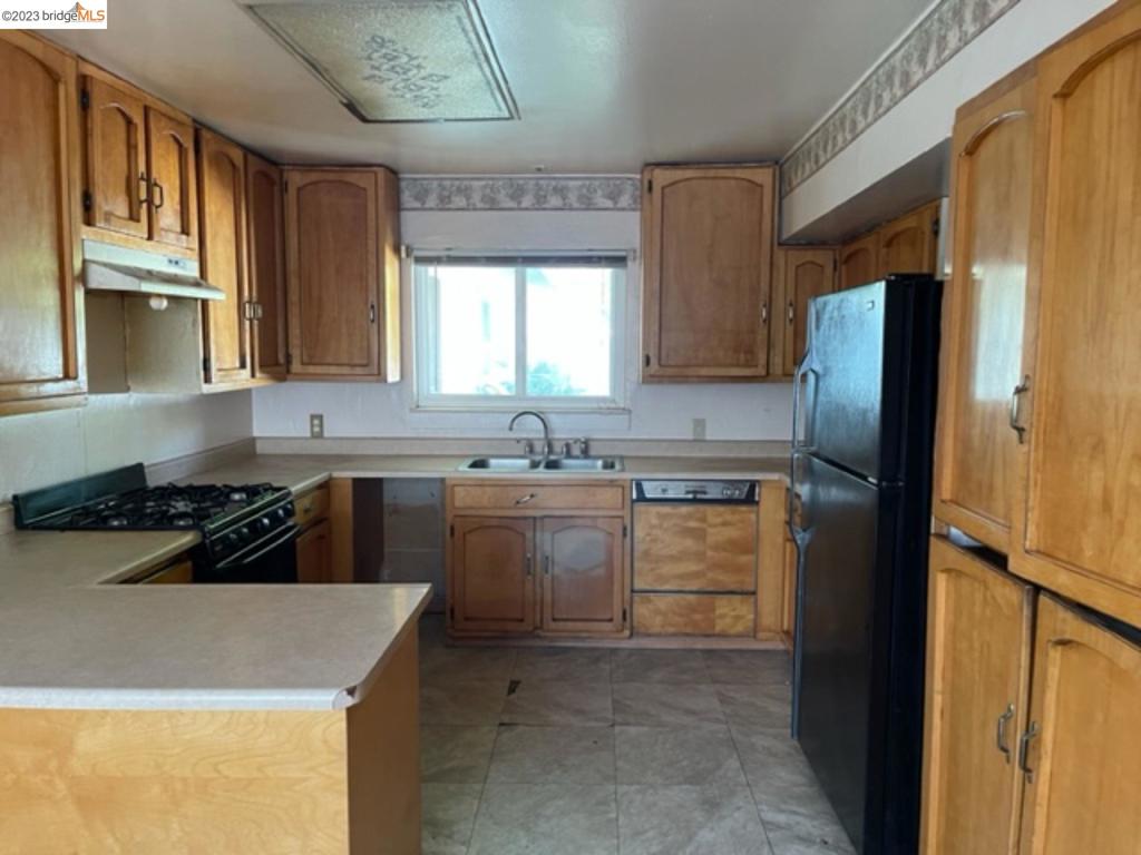 FAIRFIELD - Residential