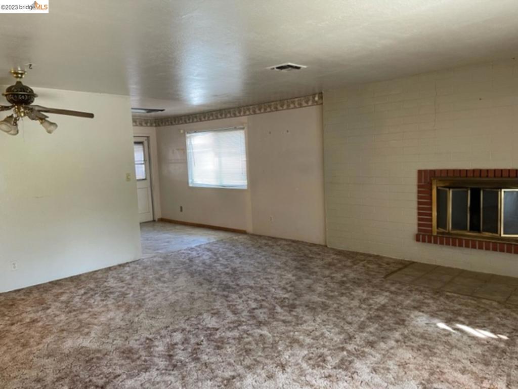 FAIRFIELD - Residential