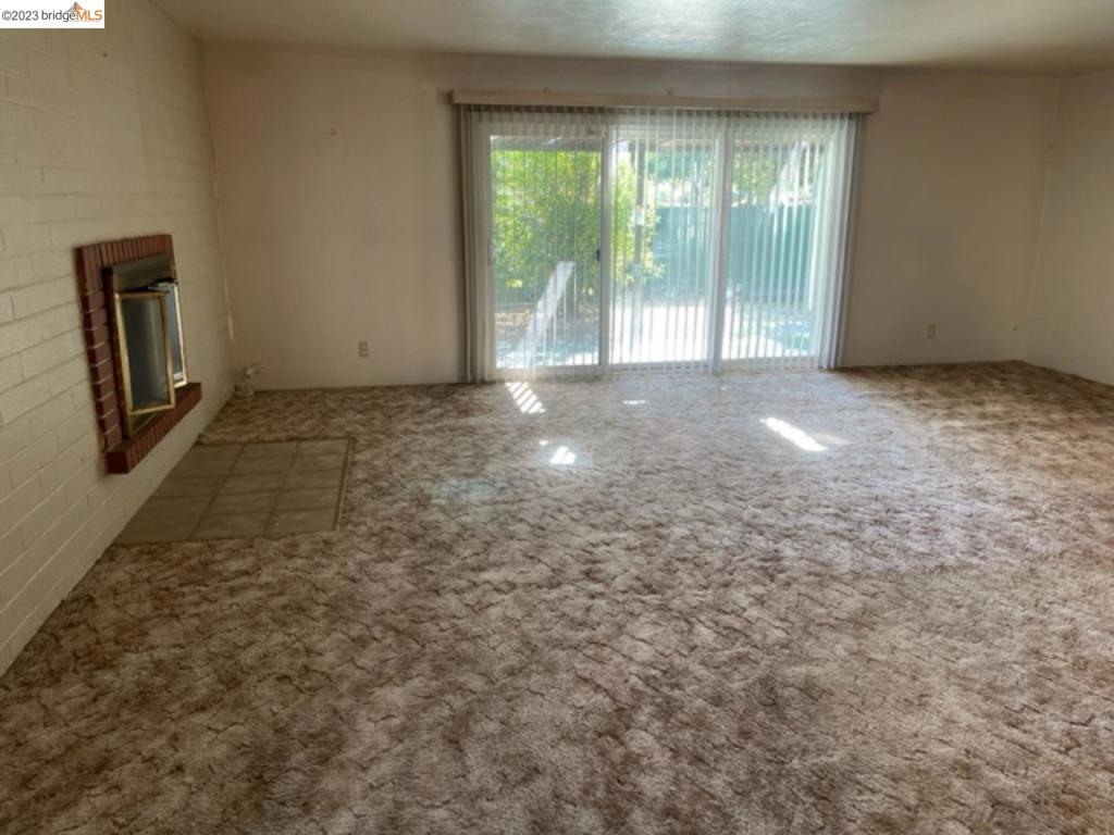 FAIRFIELD - Residential