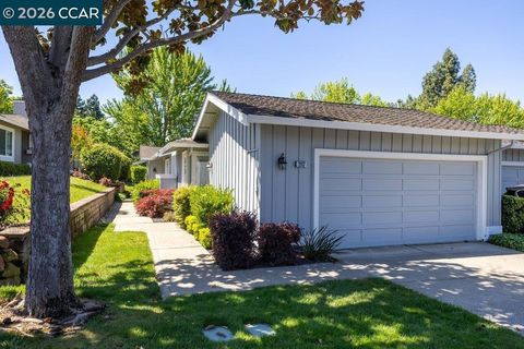 Photo of 2117 Myrtle Beach Ln Ln, Danville, CA 94526 (MLS # 41132910)