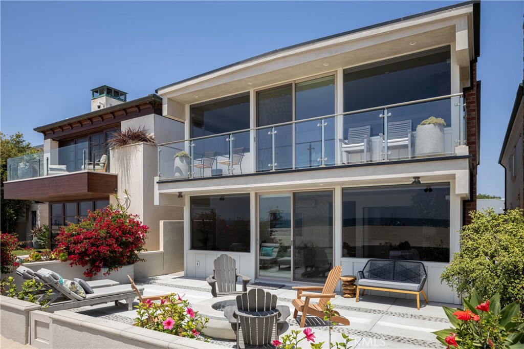 6704 W Oceanfront